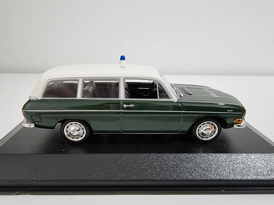 Minichamps 400011390 Audi 60 Variant - 'Polizei Ingolstadt' 1970 1/43 #NEW - Image 4 of 4