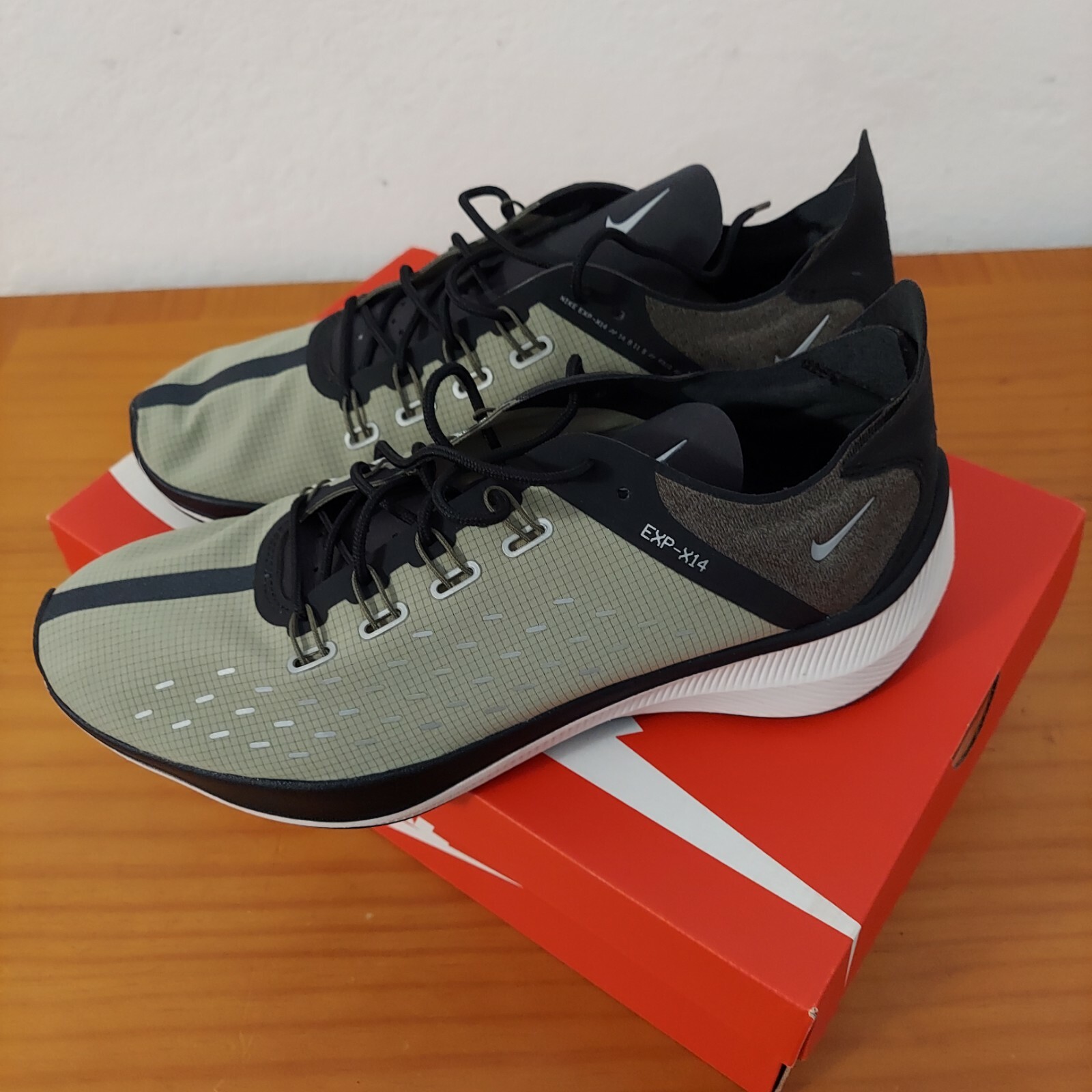 nike exp-x14 mens olive