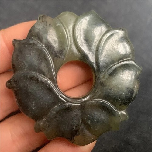 Natural Jade Lotus Pendant Antique Retro Jewelry Amulet Pendant Craft Collection - Picture 6 of 7