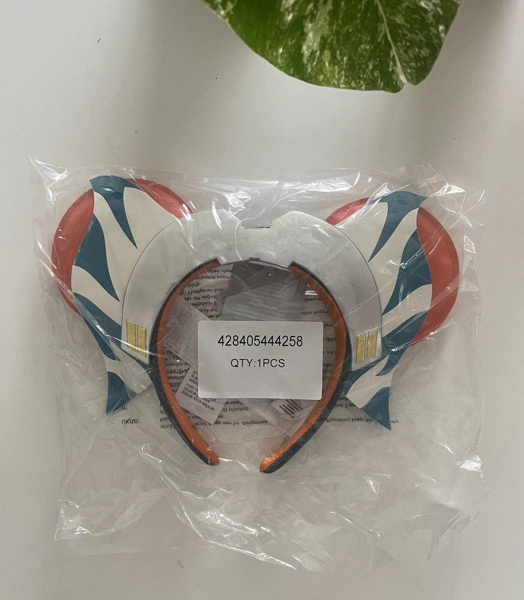 Disney Exclusive Star Wars Ahsoka Tano Ears NWT PRICE FIRM 97979.jpg main image 4