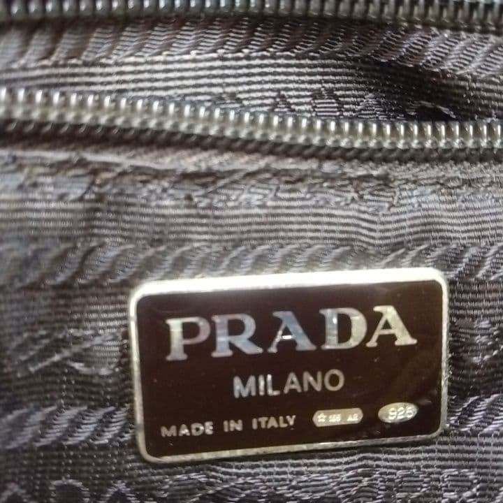 PRADA Brown Quilted Shoulder Bag Luxury fashion / contemporary luxury Italian thumbnail 18