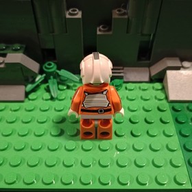 Lego Star Wars Snowspeeder Gunner Will Scotian Minifigure 75144 EUC RARE!