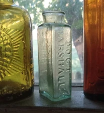 DOCT MARSHALL'S SNUFF BOLD EMB OPEN PONTIL CRUDE 1850s PRIVY DUG MEDICINE BOTTLE