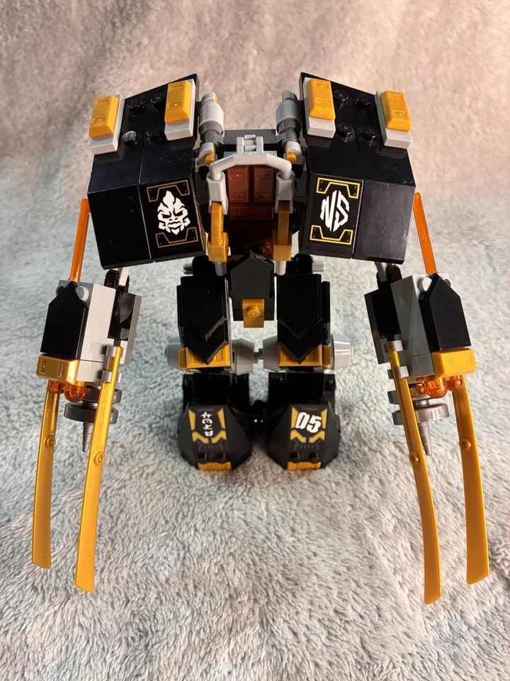 Ninjago Legacy Thunder Raider 71699 Set, photo 4 of 5