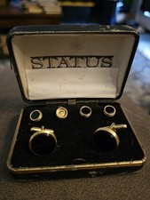 Vintage Vintage gold-toned cufflinks and shirt studs with black onyx By Status