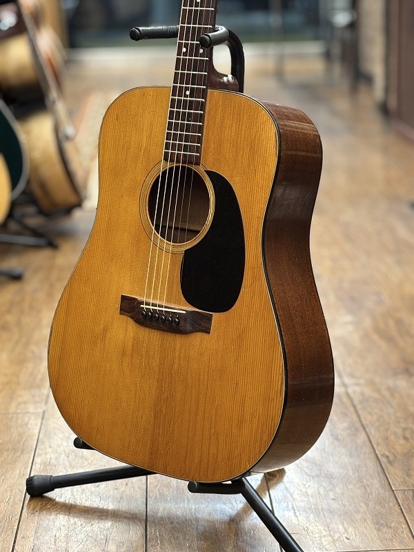 Martin D-18 Standard 1972 Used Acoustic Guitar 1972