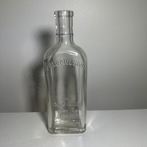 Embossed Label Creomulsion For Cough Due To Colds 1940s Duraglas Bottle