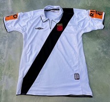 Vintage Umbro Men's Soccer Jersey Size L.