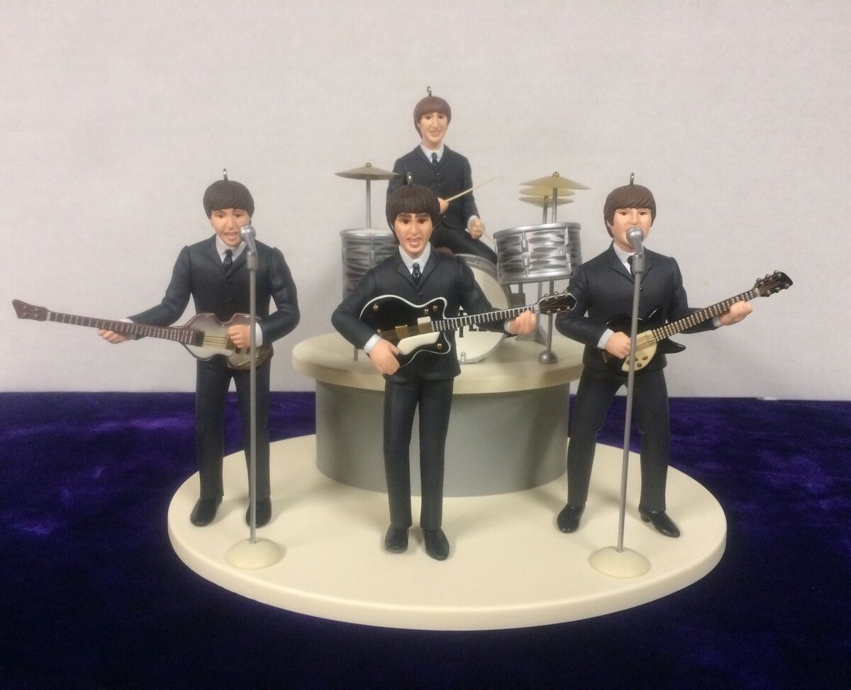 BEATLES ED SULLIVAN FIGURE SET OF 4 WITH INSTRUMENTS ON BEATLES ED SULLIVAN FIGURE SET OF 4 WITH INSTRUMENTS ON