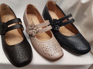 ladies wide fit t bar shoes