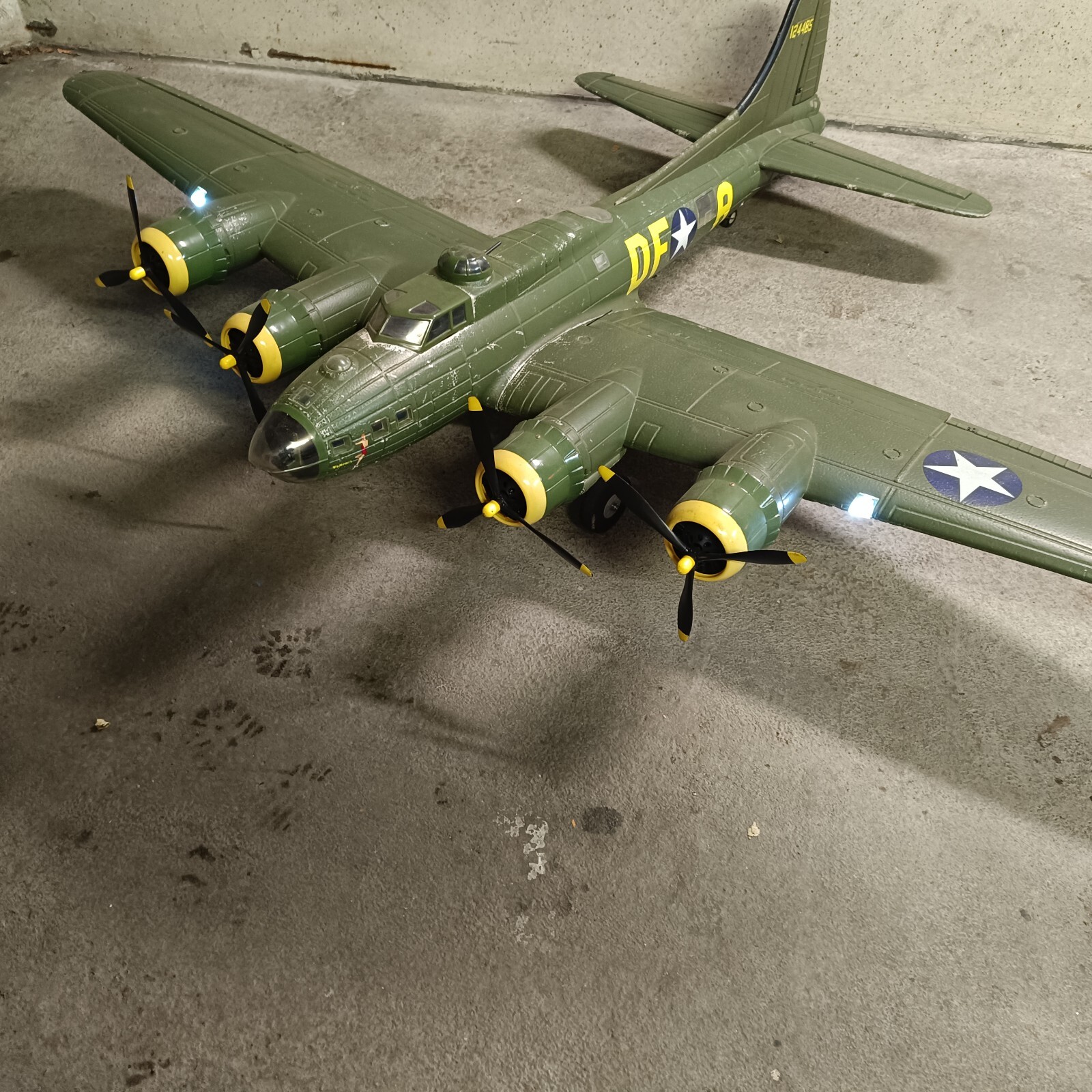 B17 von Hobbyking eBay