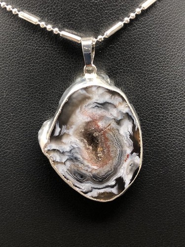 Clear Quartz Druzy Agate Slice SP PENDANT W/ Necklace Reiki Crystal Healing P50 - Picture 2 of 6