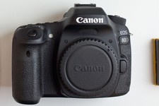 Kit Fotocamera Reflex Canon EOS 80D con obiettivo Canon 50mm f/1.8 e 2 batterie