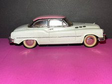 Vintage Voiture Buick Standard Sedan Friction Powered Toy Car