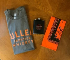 Bulleit Frontier Whiskey Lot: Medium T-Shirt / Bandana / Traeger Flask