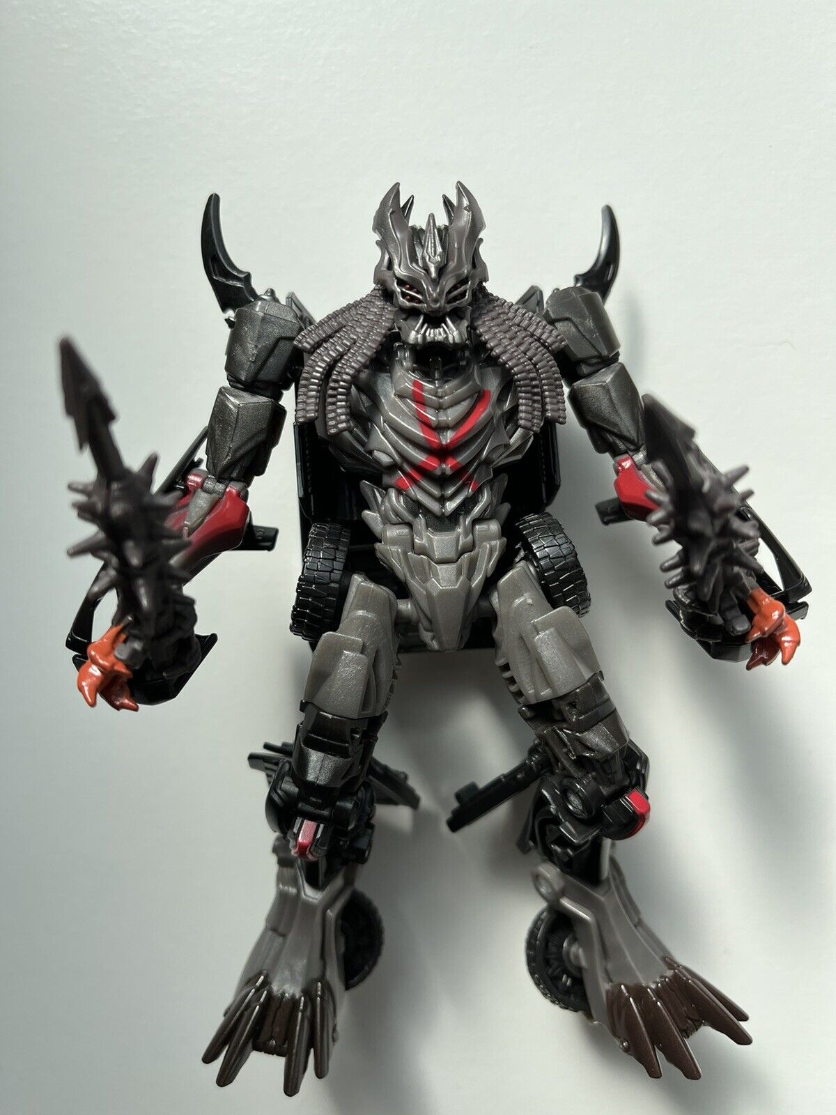 Transformers The Last Knight Premier Edition ~ Deluxe Decepticon Berserker