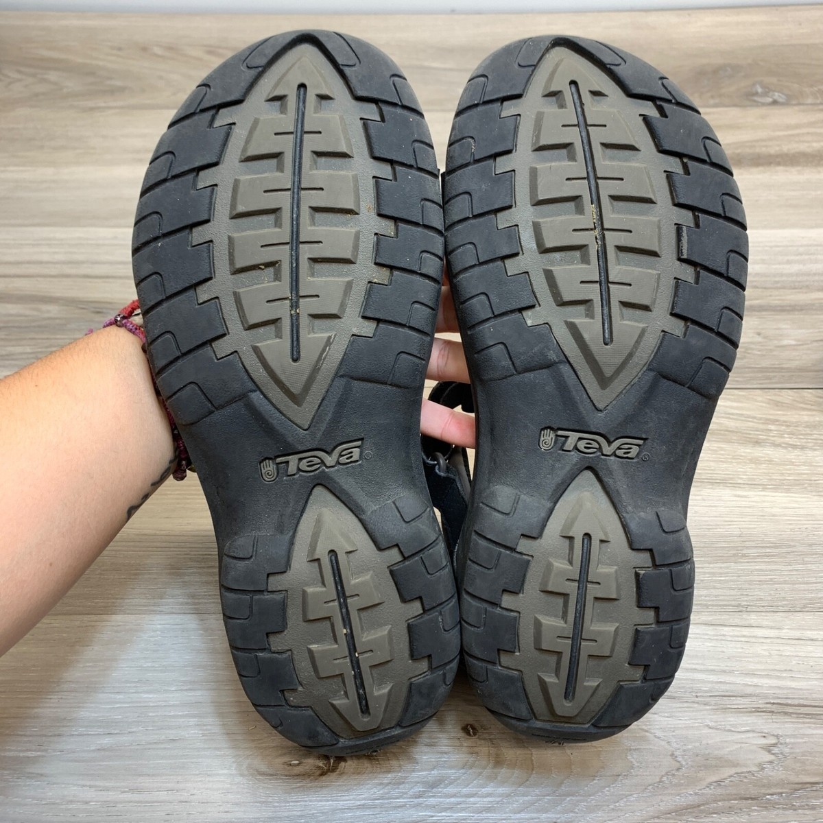 Teva Mens 4289 Outdoor Hiking Hook & loop Sandals Shoes Size  display picture 1