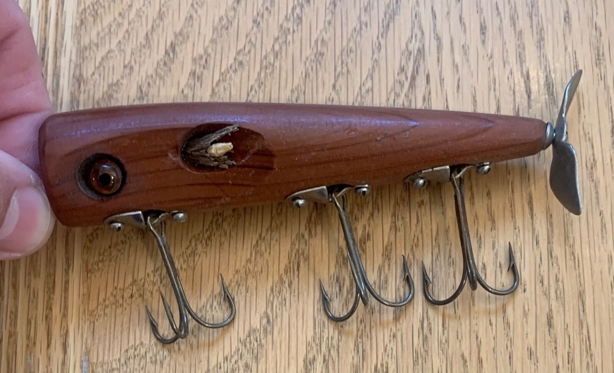 VINTAGE WOOD FISHING LURE HAND MADE FOLK ART BRT* | eBay