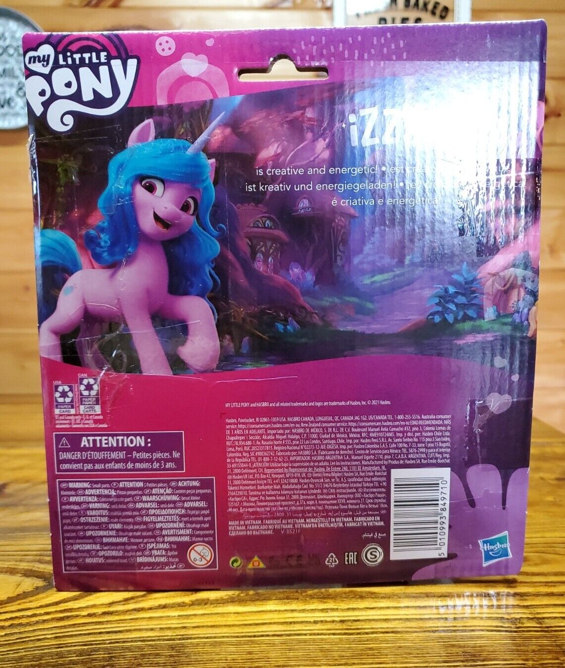 My Little Pony Izzy Moonbow 20cm Hasbro - Fátima Criança