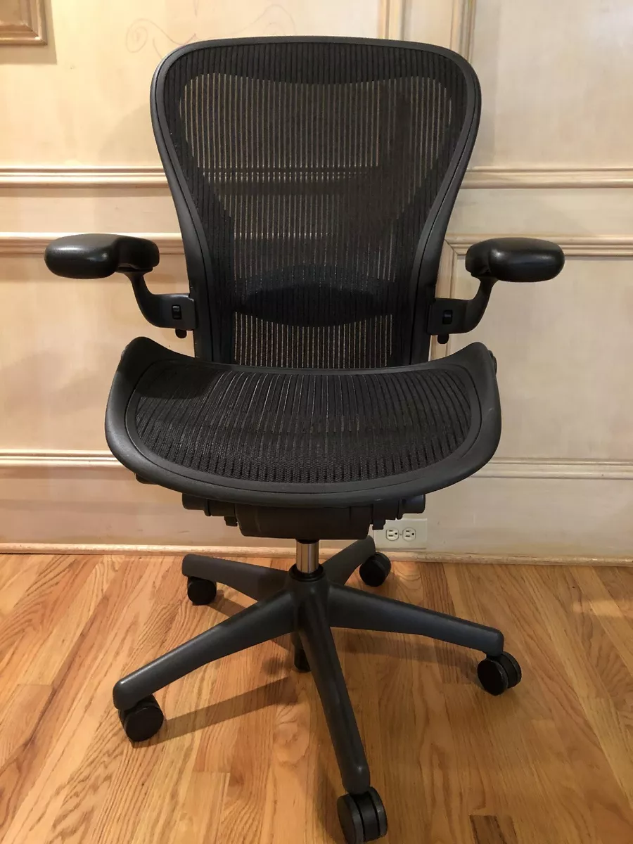 Herman Miller Aeron - Black