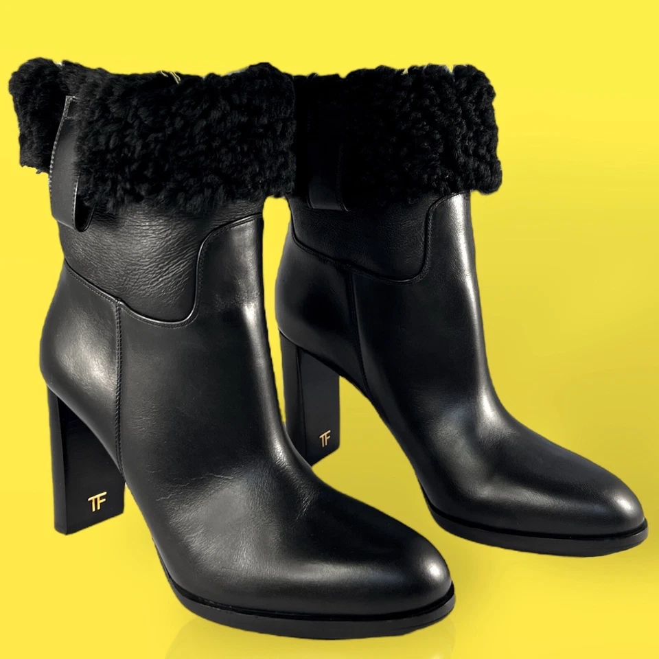AUTÉNTICAS Botas/Botines Tom Ford Tacón Cuero de Oveja Negro - Talla 38 Foto 2 de 4