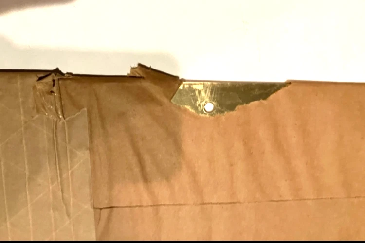 IVES 8400 Serie B3 6” x 32” Latón Placa de Patada Nuevo de Lote Antiguo Puerta Residencial Comercial Foto 4 de 4