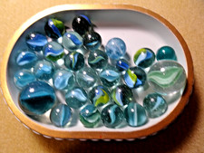 30 Vintage Assorted BLUE MIX Transparent MARBLES 2 Shooters Swirls