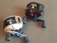 Lot Of 2 Quantum Baitcasting reels--right han...