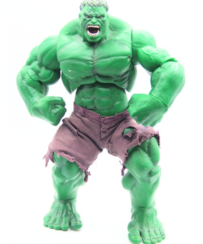 2000 Hulk Smash Figurine