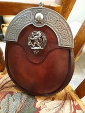 Gents Sporran In Solid Leather With Pewter Cantle