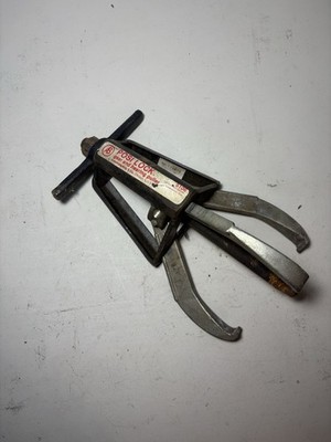 Posi Lock Caged Gear and Bearing Puller 3 Jaw Model 5106 6  Reach 