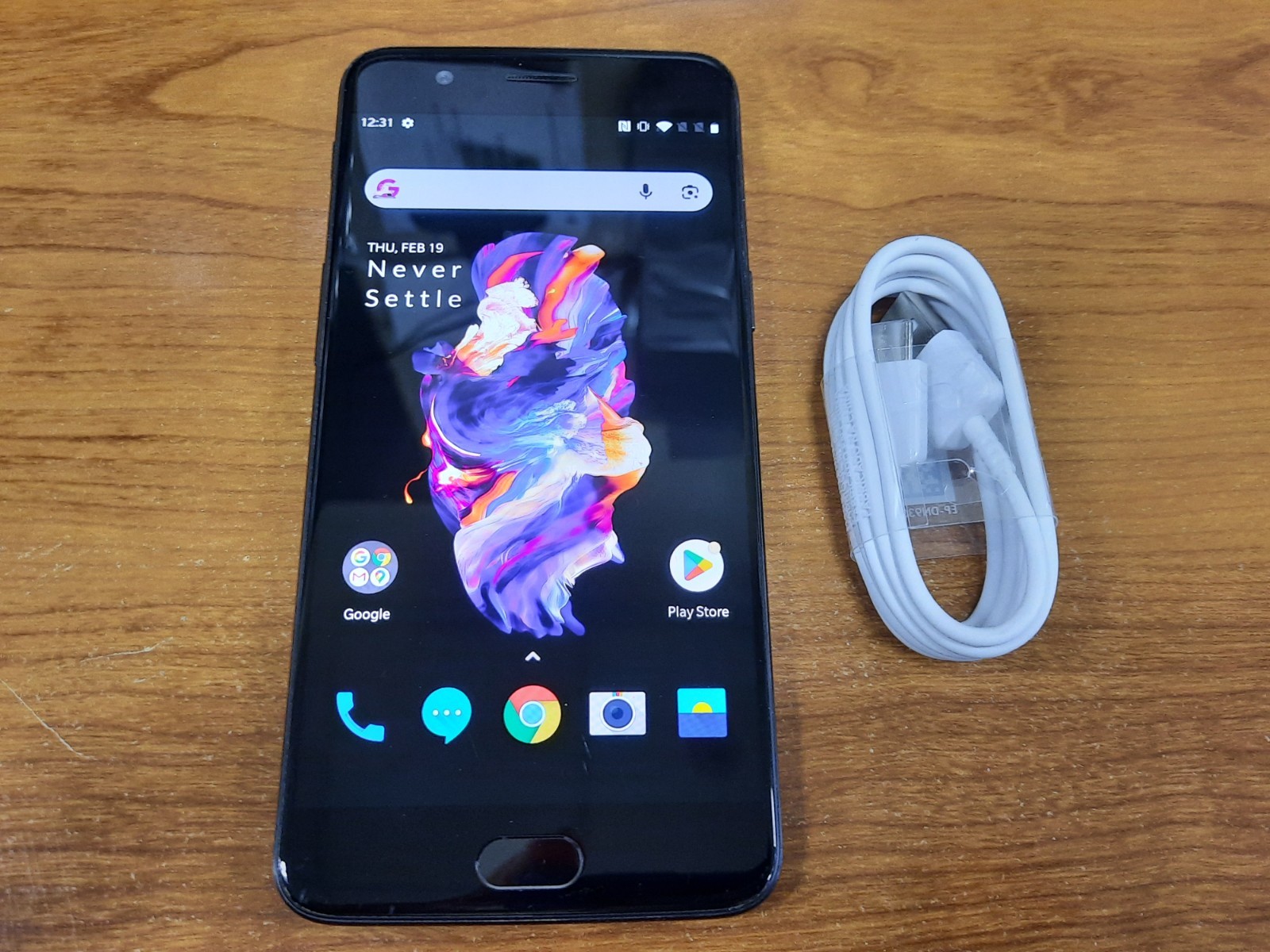 OnePlus 5 (A5000) 64GB - Black (GSM Unlocked) Dual SIM Smart