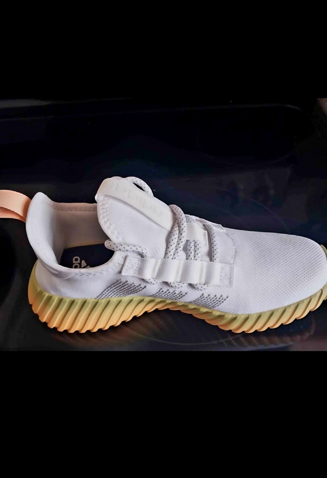 Adidas Womens Kaptir Flow White Running Shoes Size 8 New In Box Adidas Womens Kaptir Flow White Running Shoes Size 8 New In Box