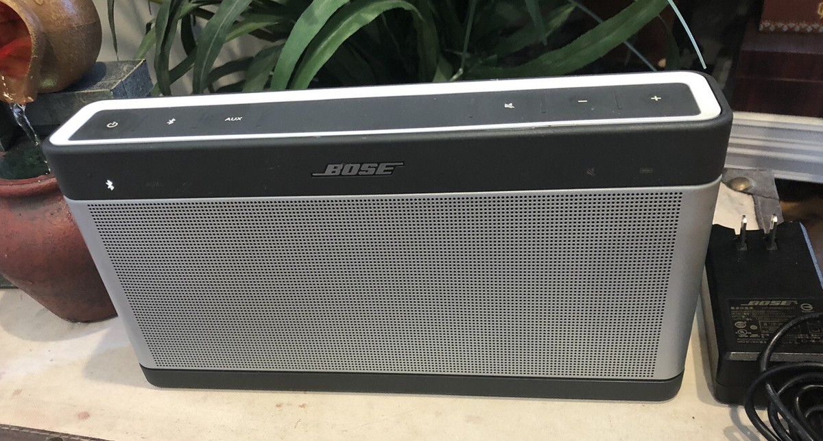 Bose Soundlink III Bluetooth Speaker Silver Bose Sound Nice Strong