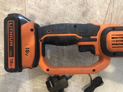 Black+Decker BCG720 Cordless 18v Angle Grinder +Battery & Charger Sparsely Used - Picture 5 of 10