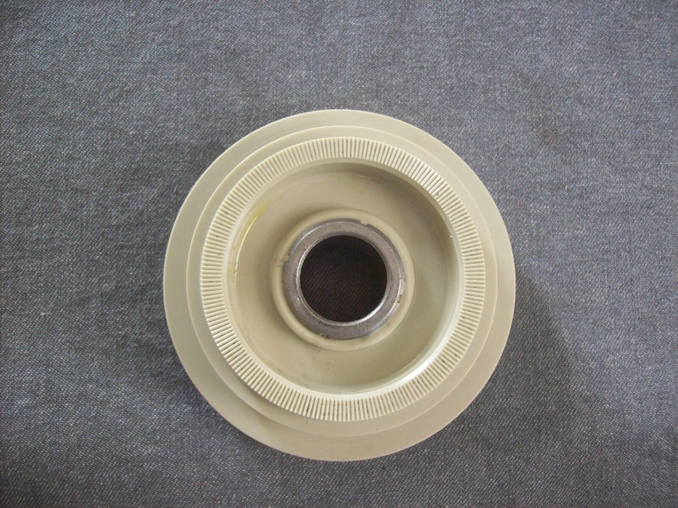 Kenmore 158.15040 Sewing Machine Hand Wheel, with Clutch Knob eBay