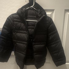 The North Face Boys Black Hooded Puffer Jacket M/14 Down Insulated Full Zip