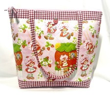 New Handmade Quilted Strawberry Shortcake Bag 11x13 Int Pocket Zip Closure