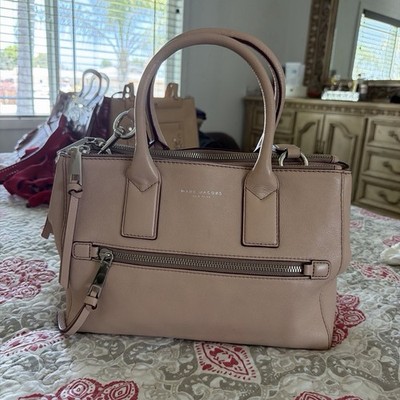 Marc Jacobs Beige Satchel Top Handle w Detachable Strap, Zip, Charm