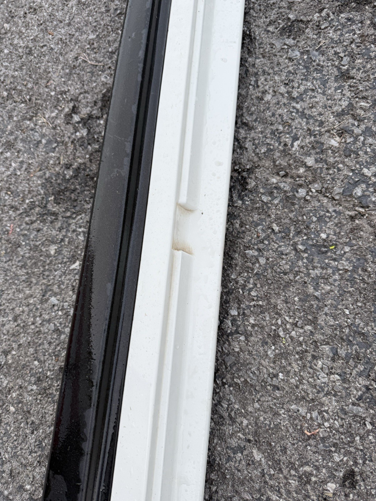 2014-2017 Maserati Ghibli OEM Left ( Driver ) Skirt Rocker Panel Molding