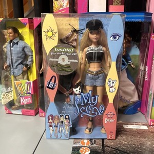 Poupée My Scene / Barbie 2002 – En Boîte Scellée, Réf B2230 (comme Neuve)