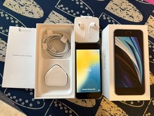 Apple iPhone SE 2nd Gen. - 64GB - White (Unlocked) A2296 (GSM)