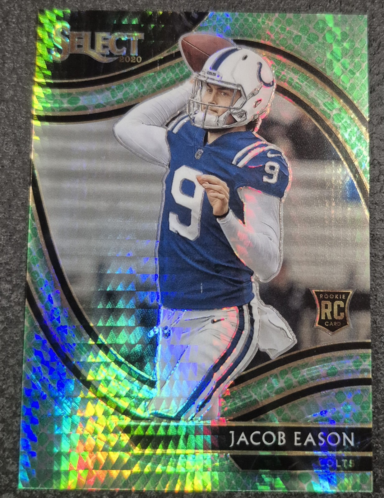 2020 Panini Select Field Level Dragon Scale Prizm /67 Jacob Eason Rookie RC