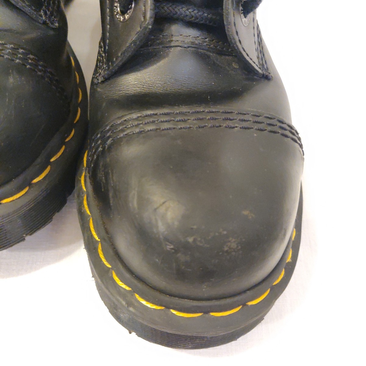 Dr. Martens Steel Toe Boots Men's US 6 Women's US 7 10 Eye BXB Doc