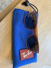 Junior Ray Ban Wayfarers Sunglasses model RJ9052S - color code 7033/11