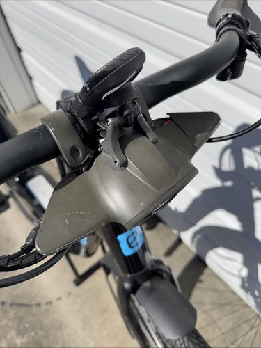 Elby S1 9-Speed Step-Thru Electric Bike – 500W Hub Motor, Disc Brakes, Fenders - Picture 3 of 9