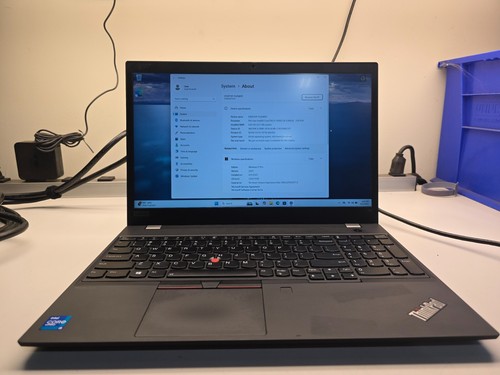 Lenovo ThinkPad T15 Gen 2 15.6" Laptop i5-1145G7 24GB 256GB SSD W11 Pro - No PSU