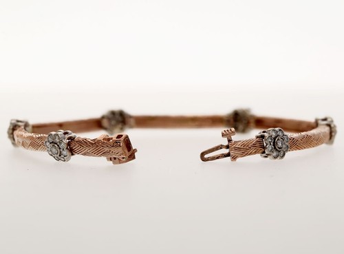 Diamond Flower Station Bracelet .90CT 14K White+ Rose Gold 7 1/2” Long - Picture 6 of 8
