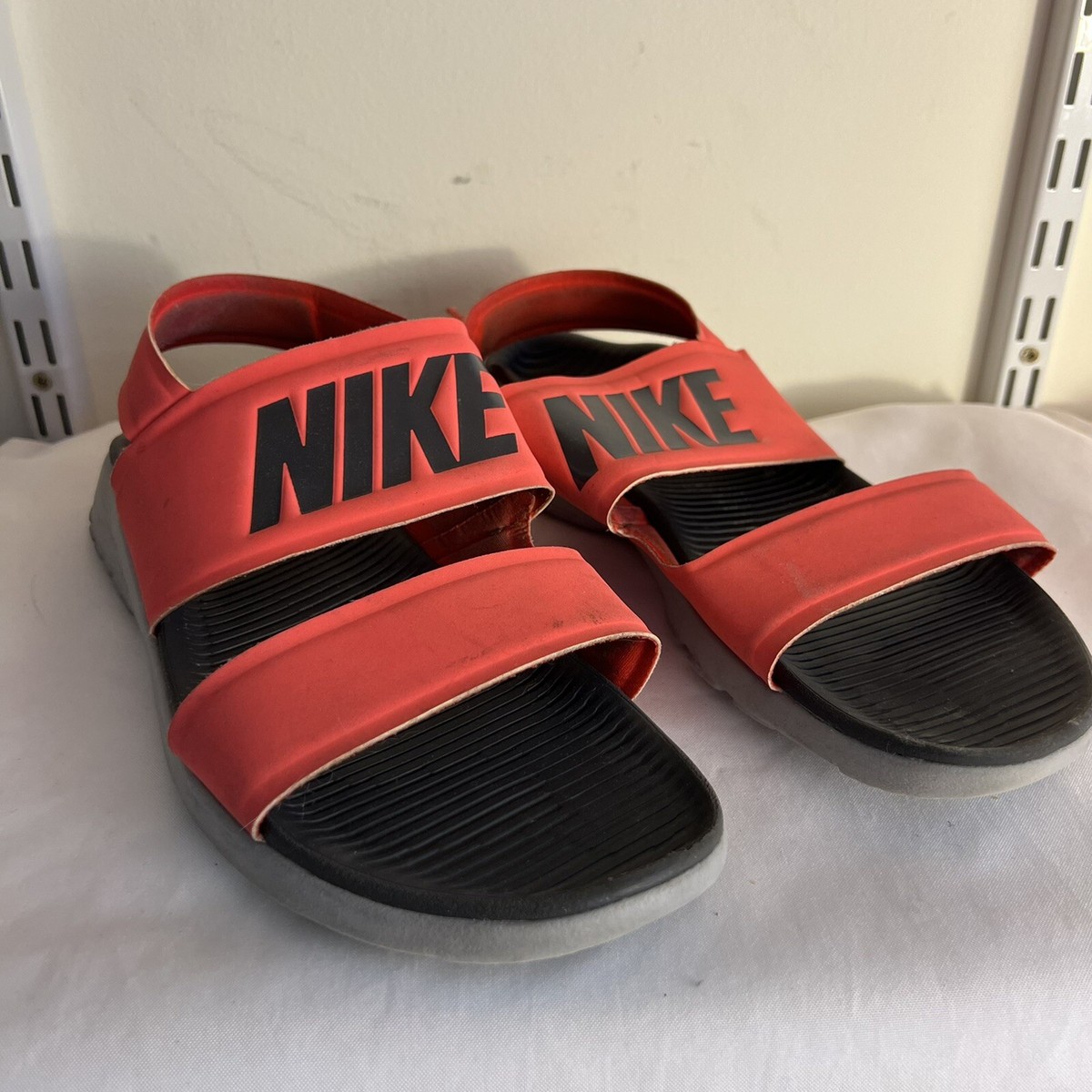 Nike Sandals Mens 10 Red Gray Black Open Toe Flip Flops Beach Summer Shoes Amazon.com | Nike Jordan Hydro XI Retro Men main image 2