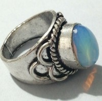 BEAUTIFUL POST MEDIEVAL VINTAGE SILVER SEAL RING WITH RARE STONE INSERT